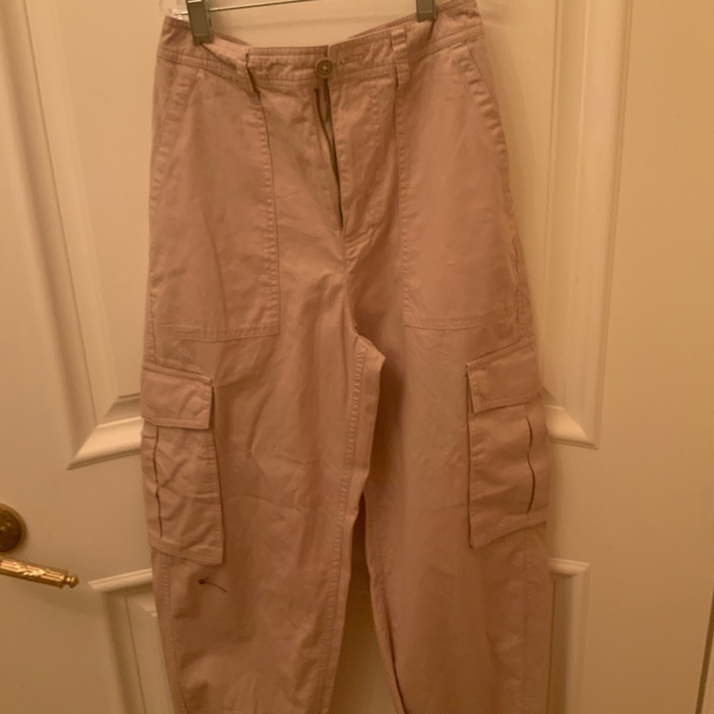 EUROPEAN SUMMER BEIGE CARGO PANTS BREATHABLE WITH POCKETS